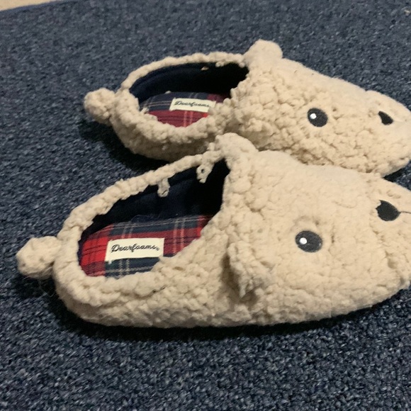 Dearfoams kids teddy bear slippers never been worn - Picture 2 of 4